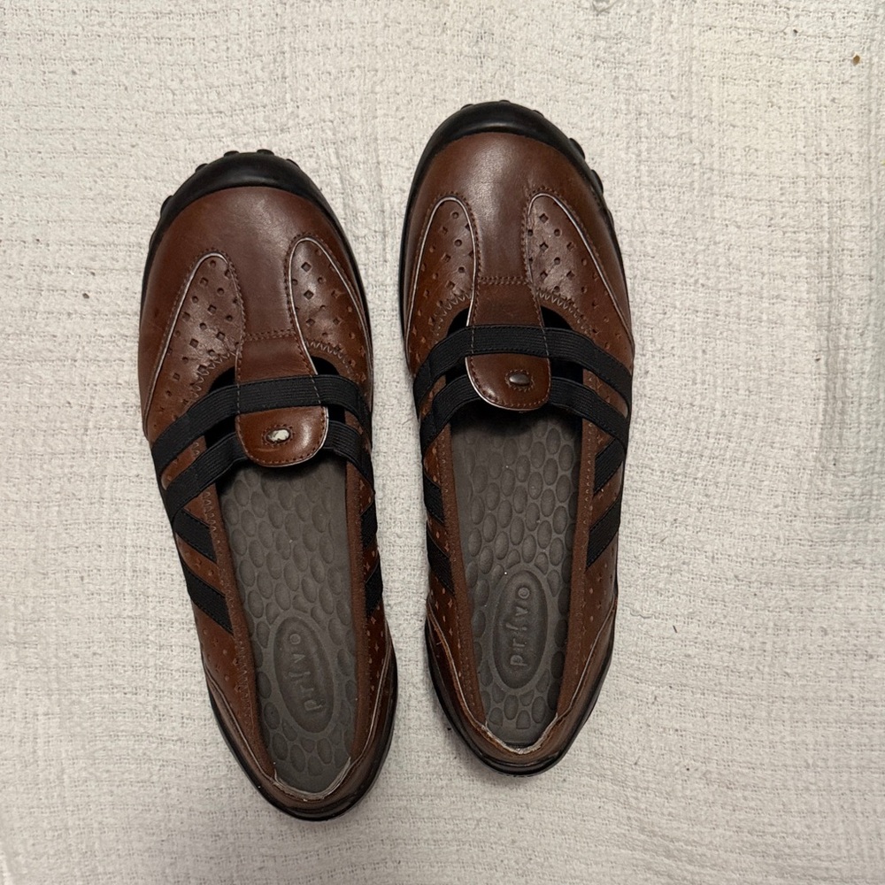 Women’s Leather Mary-Jane Athletic Flats - Excellent Condition